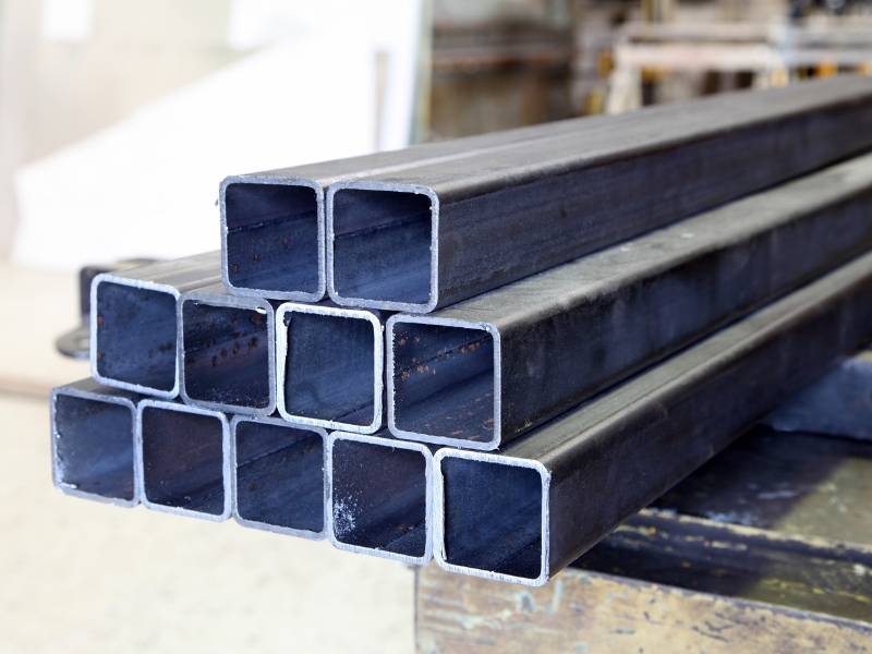 distributor besi hollow Jakarta